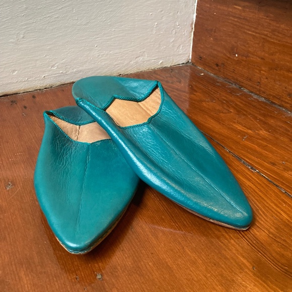 Moroccan Babouche Leather Slippers ~ Turquoise (8.5/9 W) - Picture 2 of 2